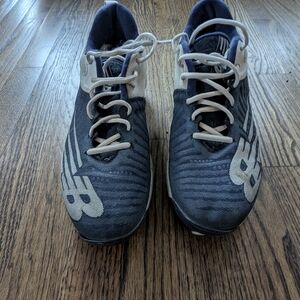 New Balance Dark Blue and Beige Athletic Shoes